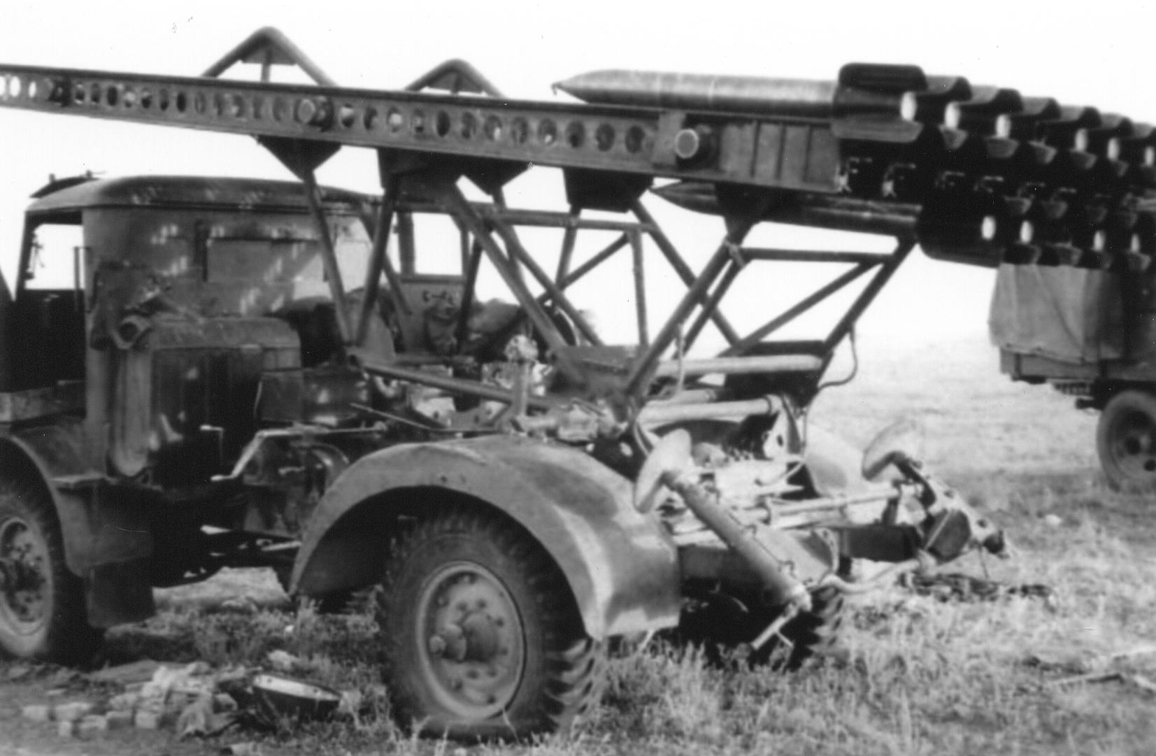 Установка 13. Ford БМ-13. БМ-13 на шасси Fordson. Бм13 на шасси «Форд-Мармон». БМ-13 на шасси Ford wot8.