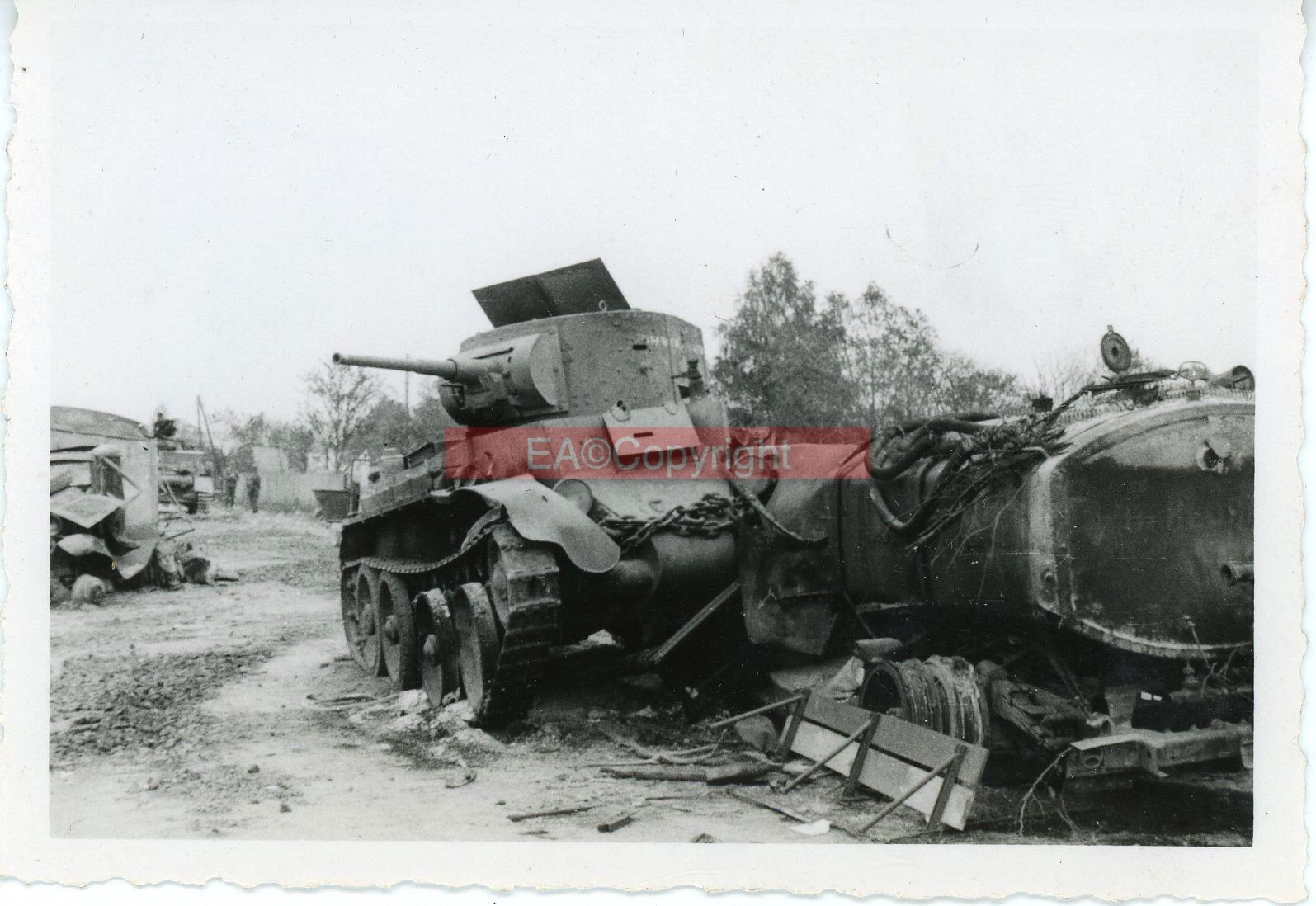 Ркка июнь 1941 г. Дубно 1941 величайшее танковое сражение. Битва за Дубно Луцк Броды 1941. 8 Механизированный корпус 1941. ЗИС-6 подбитый.